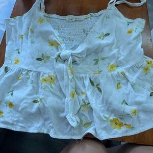 Pacsun size small tank